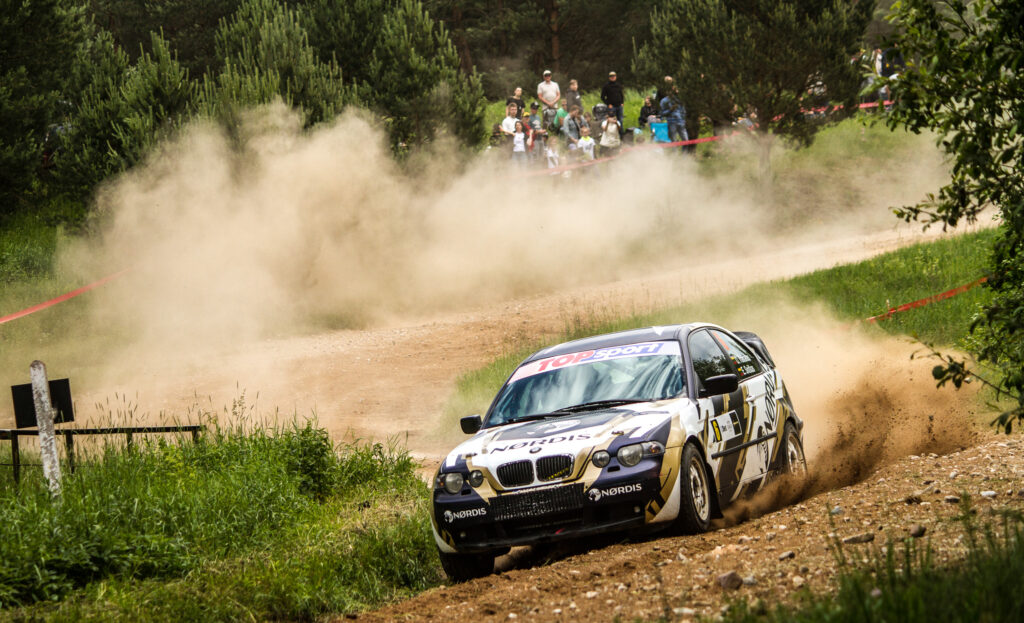 Ovidijus Vaštakas
Mantas Žalandauskas
BMW E46