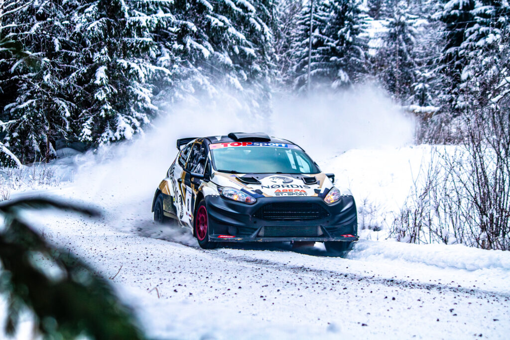 D.Gezevičius / T.Nenartavičius - Ford Fiesta N5